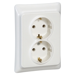 Slika Utičnica dvostruka 2x2P+E 16A 250V bela Kaptika Legrand
