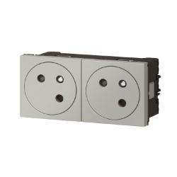 Slika Utičnica 2x2P+E francuski standard 45° aluminijumska PM Legrand